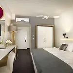 Szálloda Remisens Albatros Cavtat
