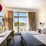 Remisens Albatros 4*