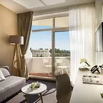 Remisens Albatros Szálloda 4*