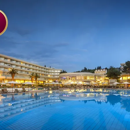 Remisens Albatros Hotel 4*