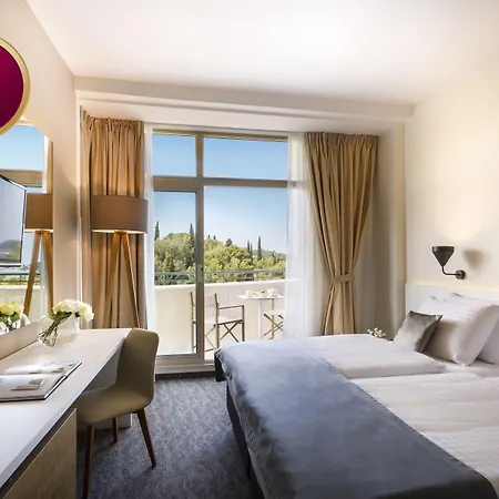 Remisens Albatros 4*