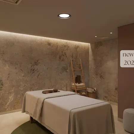 Remisens Albatros 酒店 4*