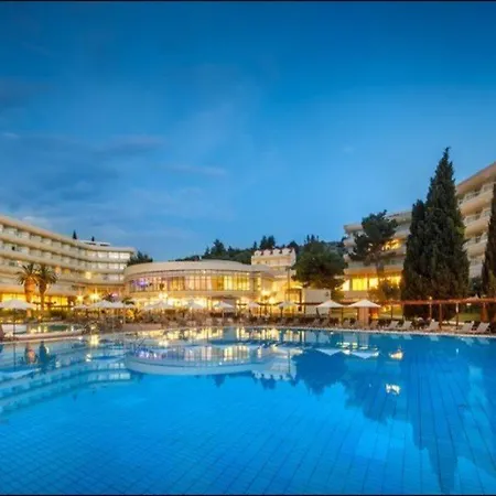Albatros Hotel