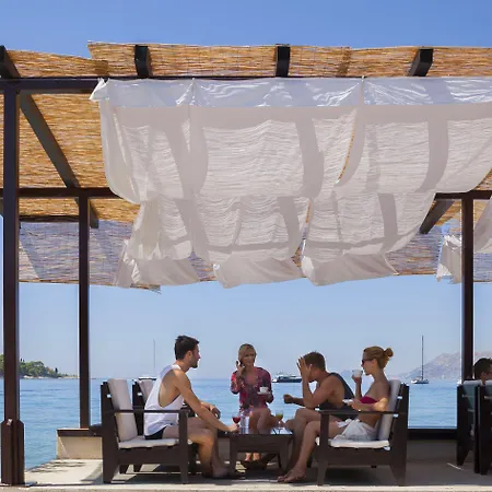 Remisens Albatros 4*