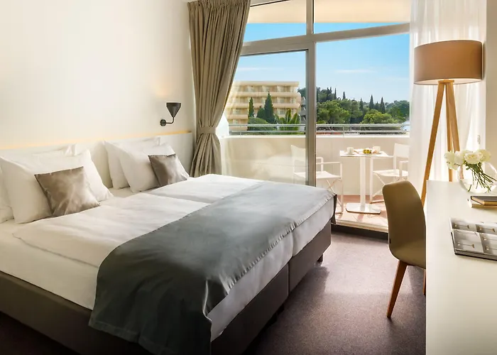 Remisens Albatros 4*